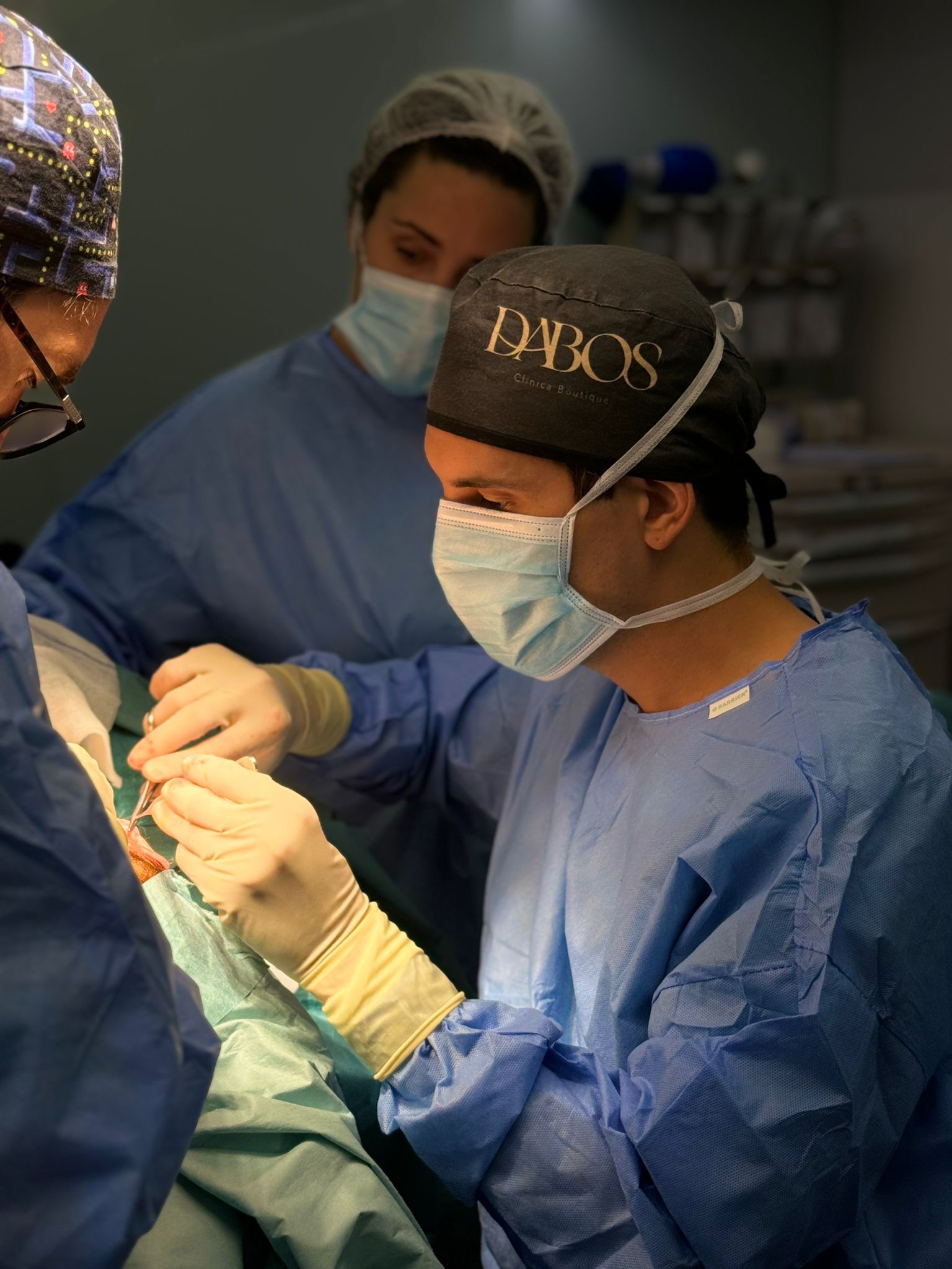 La evolución del lifting facial: Descubre el minilifting